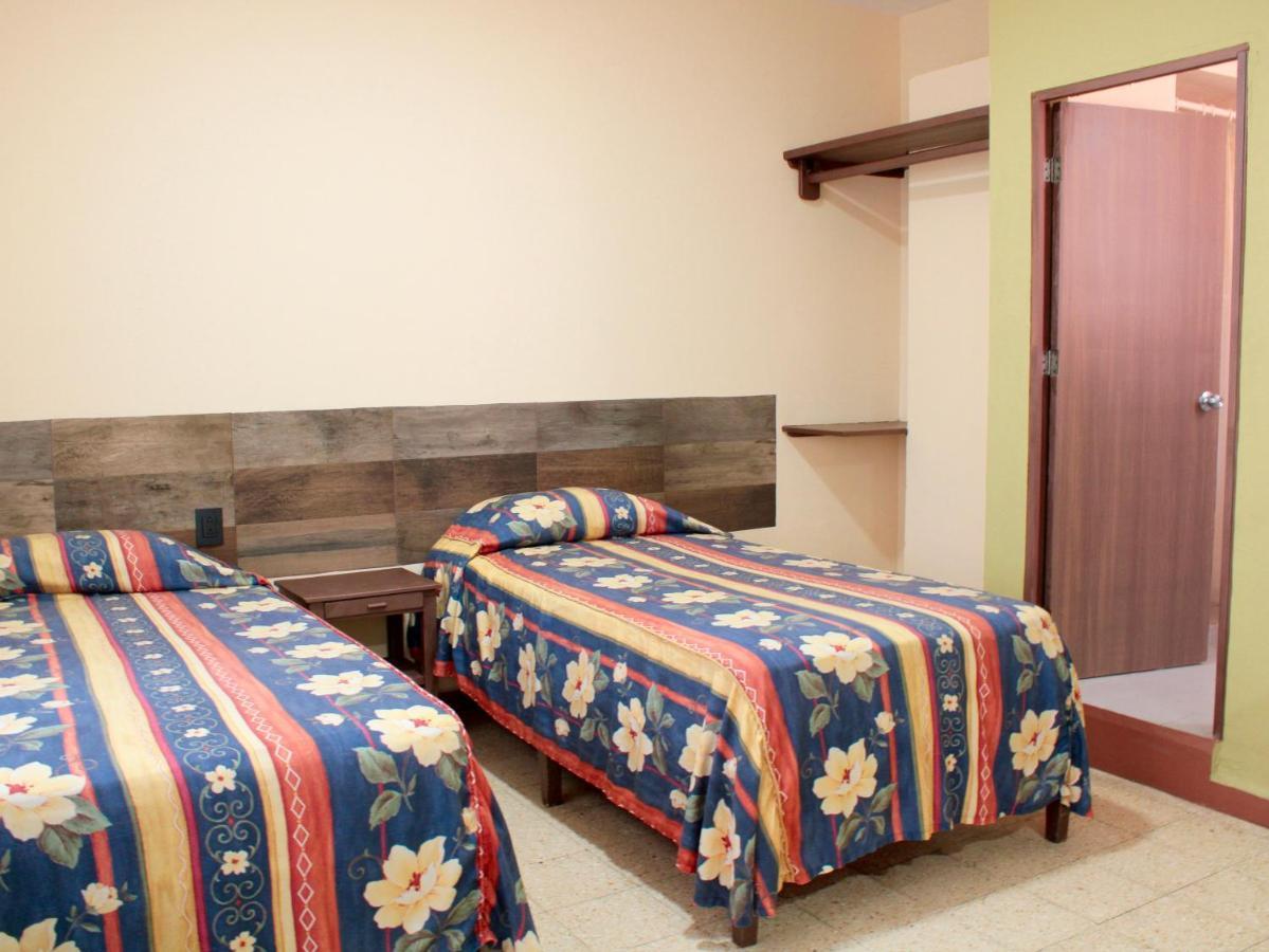 Hotel Galaxia Oaxaca Екстер'єр фото
